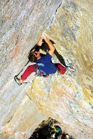 Chris Van Leuven on Hand Book, 5.11c, North Whiz Dome, Tuolumne Meadow...