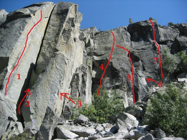 Routes on the right side of Eagle Lake Cliff.