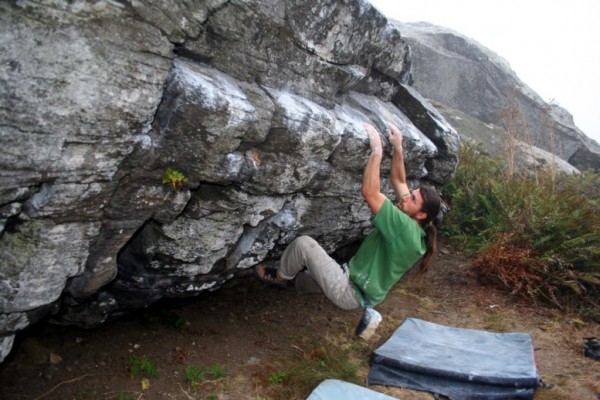 Richie Esquibel burning a lap on Abalone V7!