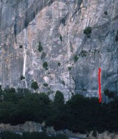 Reed's Pinnacle - Lunatic Fringe 5.10c - Yosemite Valley, California USA. Click to Enlarge