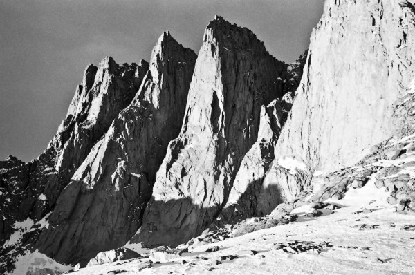 A view of the Keeler Needle in morning light.