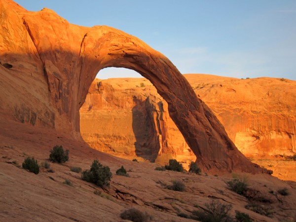 Corona Arch.