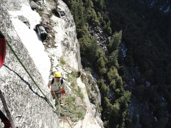 Dan belaying from a snowy ledge during the 2nd pitch. Don't go too far...