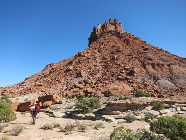 Hiking up South Six Shooter