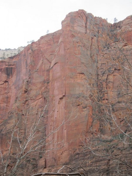 Jared Vagy soloing Moonlight Buttress - linking pitches 6 and 7