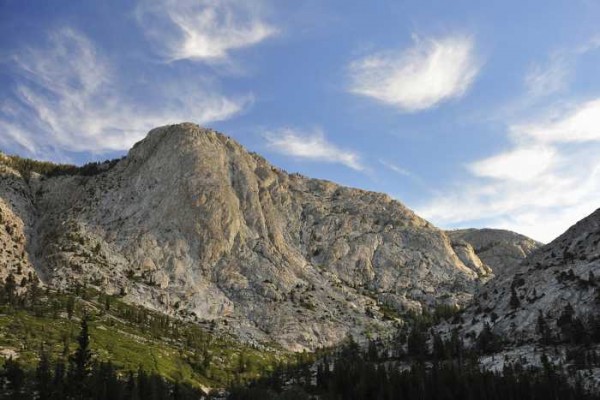 On the way to Puite Pass.  If this cliff was near a road it would be c...