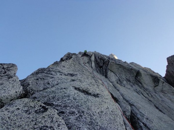 leading 1st 5.10 crux on beckey chouinard