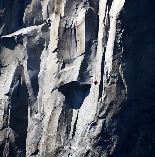 Stranded 2000' from the ground.  This photo is from El Cap Report