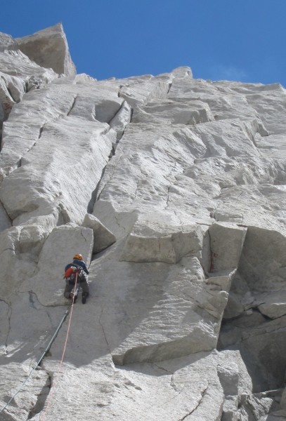 Casey leads the crux pitch of the Dr. Bearlove Project