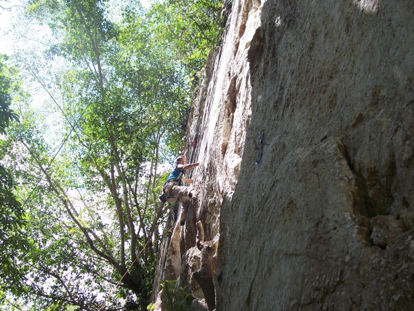 Elna following Bohemian 5.10d