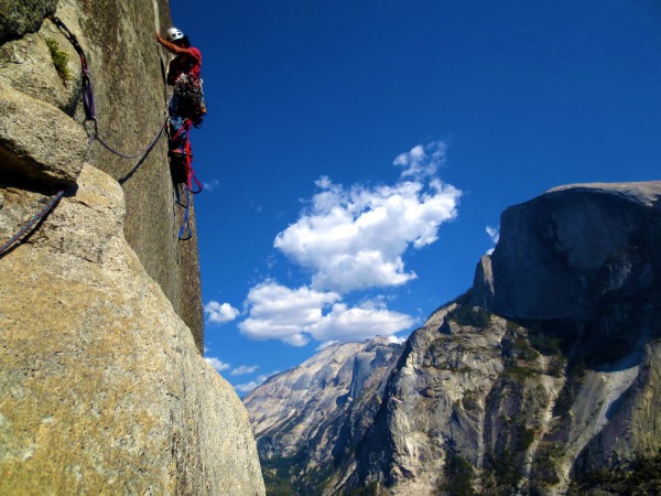 Hamik leading out on pitch 8