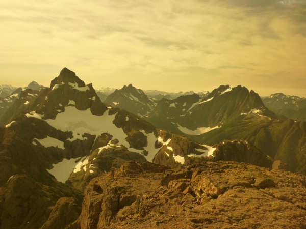 Breathtaking peaks of Strathcona Park