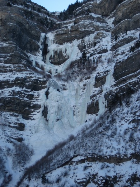 Drove by Utah's Bridal Veil Falls - not too crowded for a Saturday &#4...