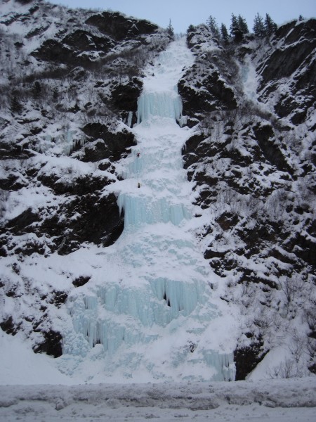 A party of 2 on Bridal Veil Falls &#40;WI5 185m&#41;, outside of Valde...