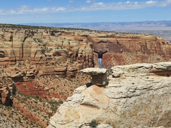 Pretty neat pedestal with a view!