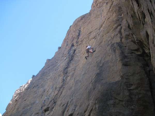 peter recomended this one and it was great. called rim job and 5.11a