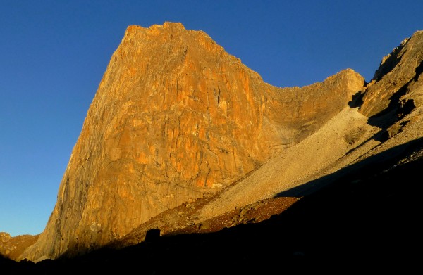 La Esfinge at sunrise