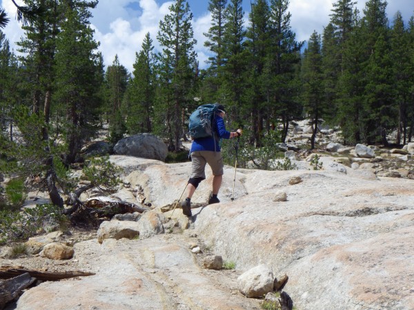 The beautiful hike, ahhh...just a few clouds, nice white and fluffy!