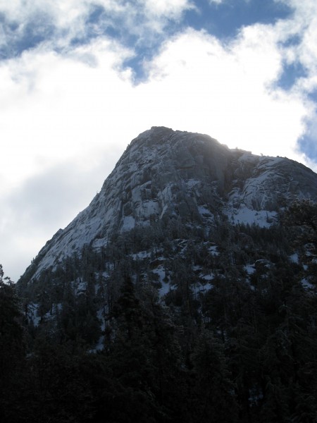 Tahquitz &#40;2010_02_07&#41; from the road