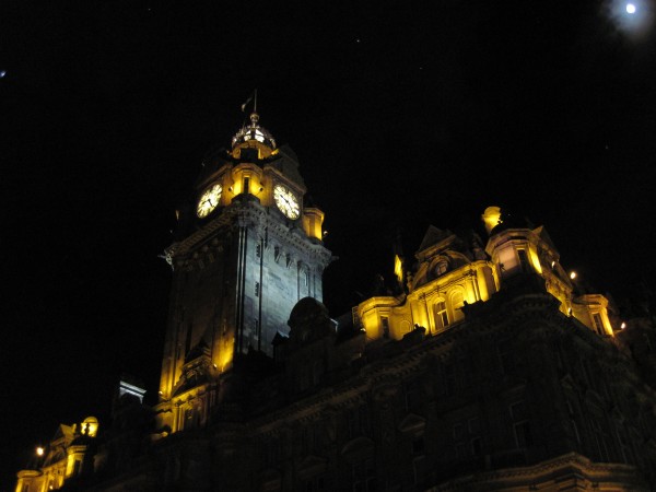 Evening moon over Edinburgh &#40;2/11/14&#41;.