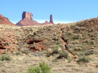 Joey heading off to get a super sick shot.