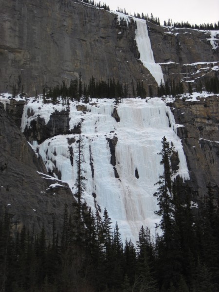 Weeping Wall &#40;4/8/14&#41;.