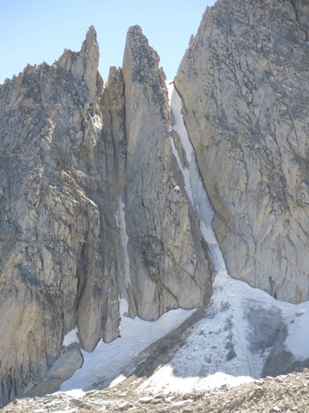 The most right couloir has some blue ice, but I don't know how hard th...