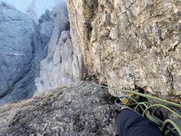 Looking down the first corner pitch. A very steady lead on Mike's part...