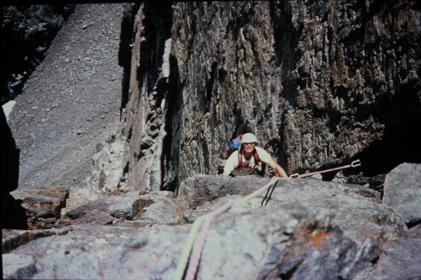 Topping out near the notch at the top of the east face route.