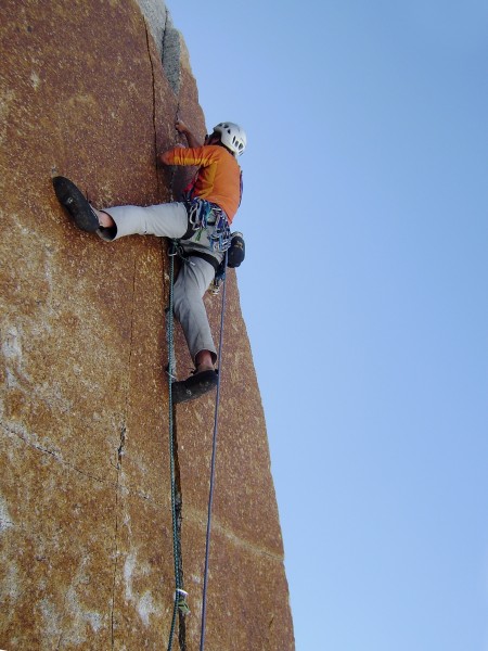 Tom Englebach on 5.11 thin hands on the FA of Avenali Avenue