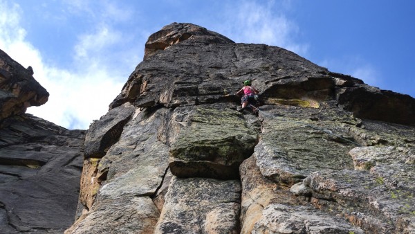 Bets on first pitch of Wing Feather, an excellent multipitch adventure...