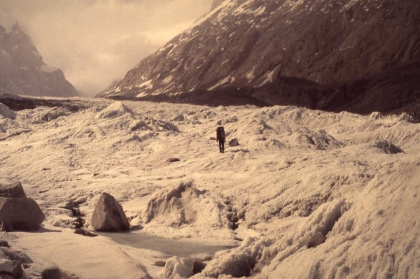 The slog across the Baltoro from Urdukas to Mustagh Meadows - got to b...