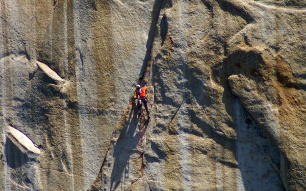 Cleaning P7.  &#40;Photo by Tom Evans.&#41;