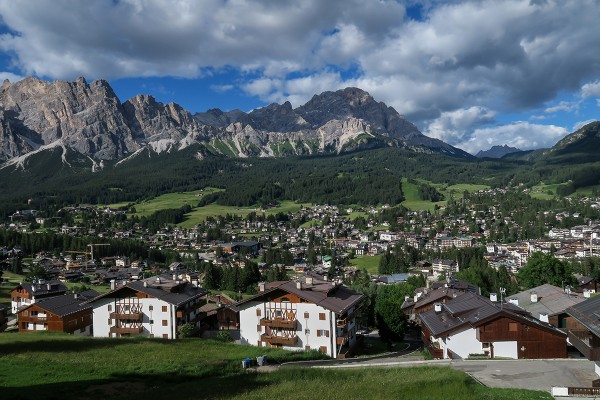 Cortina