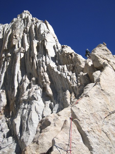 pitch 4, Fishhook Arete