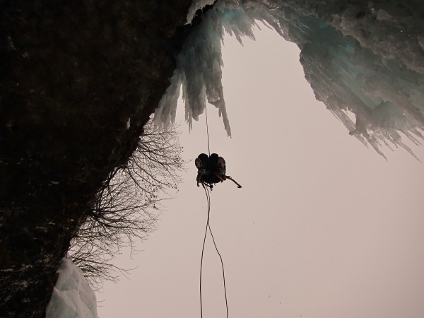 Galen descends into the cavern