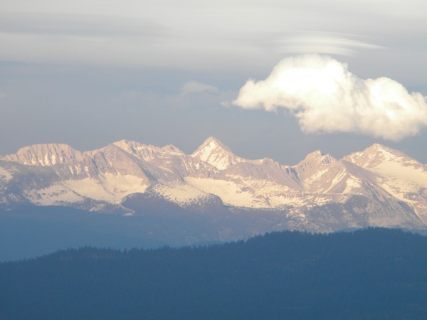 The Silver Divide, Recess on the left